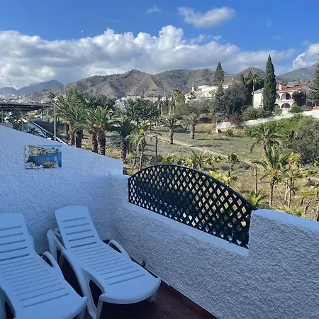 2 Bedrooms, Terrace And Pool Διαμέρισμα *