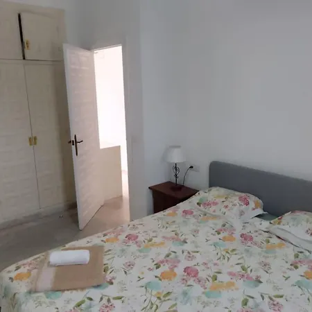 2 Bedrooms, Terrace And Pool Apartmán Nerja